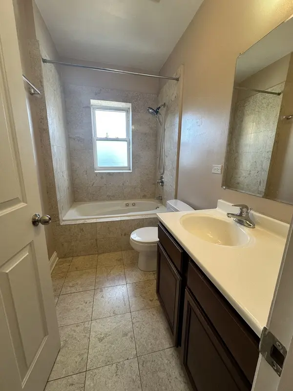 1839 N Monticello AVE #3W, Chicago, IL 60647