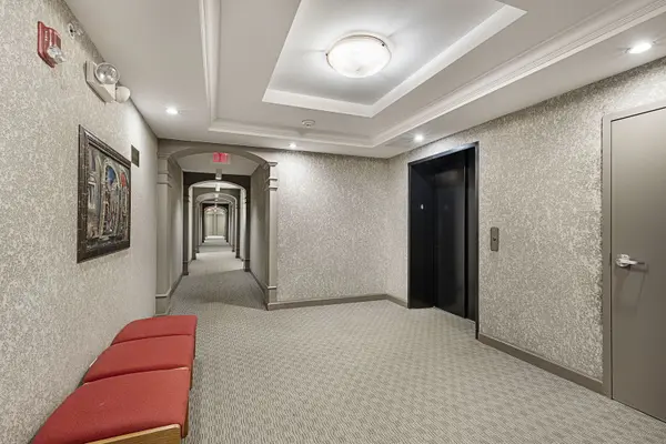 8300 Callie AVE #601, Morton Grove, IL 60053