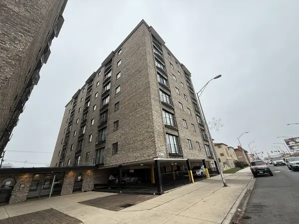 2310 N Harlem AVE #503, Elmwood Park, IL 60707