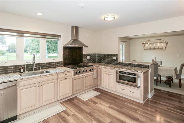 33838 N Christa DR, Ingleside, IL 60041