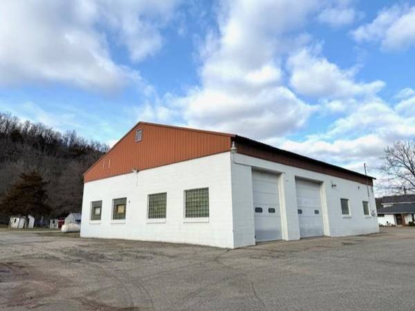 201 Bridge ST, Millville, MN 55957