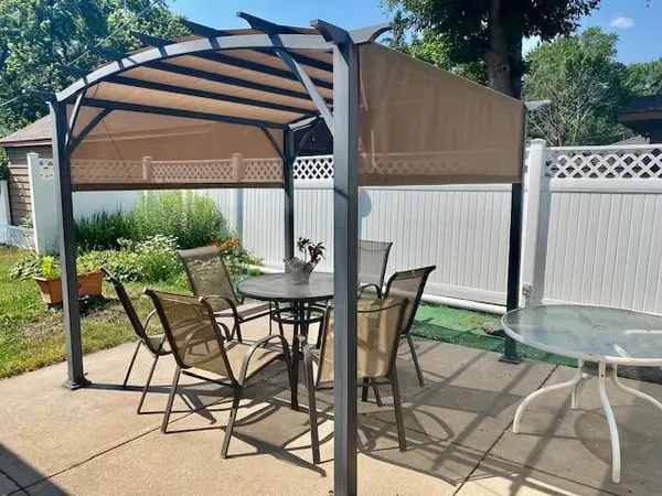 7244 Clinton AVE, Richfield, MN 55423
