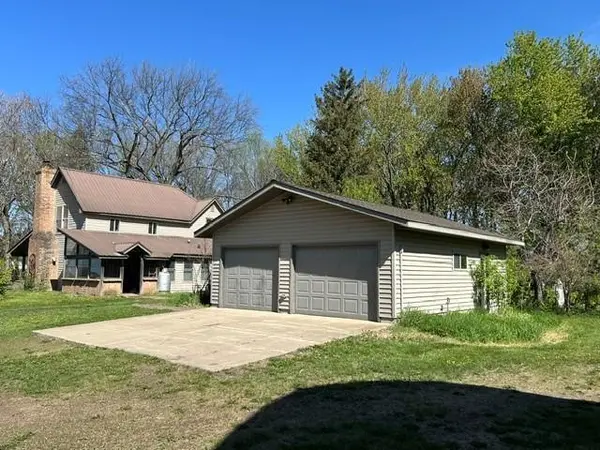 25660 330th AVE, Westbrook, MN 56183
