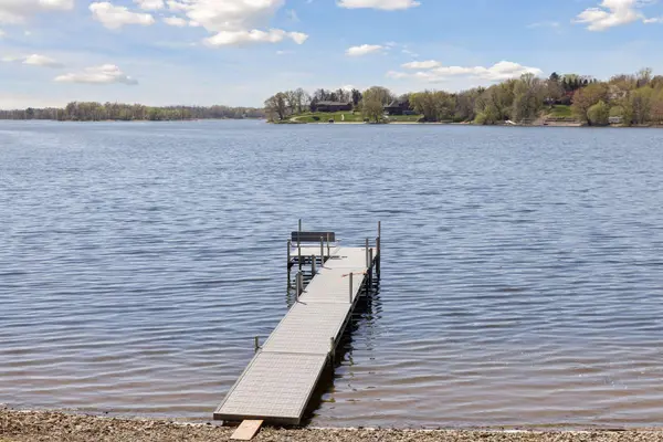 32940 Nueman TRL, Lindstrom, MN 55045