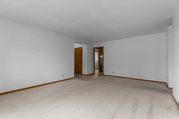 50 County 16 RD SE, Rochester, MN 55904