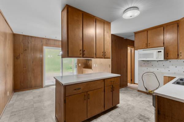 50 County 16 RD SE, Rochester, MN 55904