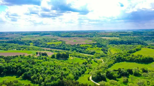 22966 Grosbeak RD, Lanesboro, MN 55949