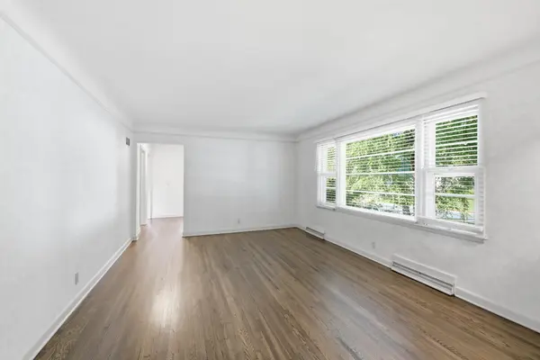 6208 Hillside RD, Edina, MN 55436
