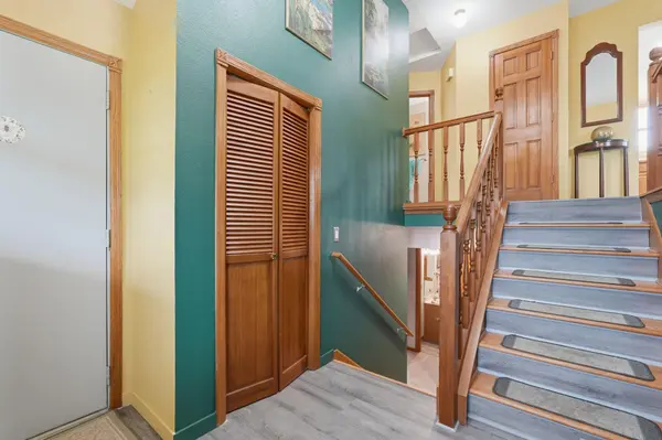 483 Prairie LN, Hudson, WI 54016