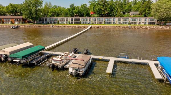 9151 Breezy Point DR, Breezy Point, MN 56472