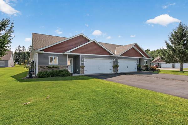 918 Gable ST, Taylors Falls, MN 55084