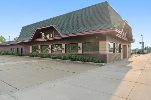 120 W Broadway, Little Falls, MN 56345