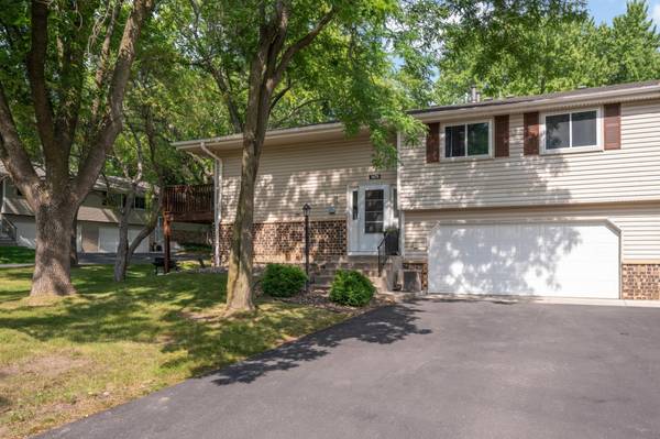 3678 Denmark AVE, Eagan, MN 55123