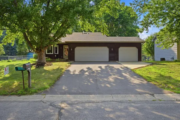 12801 Belle Aire DR, Champlin, MN 55316