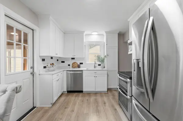7041 Garfield AVE, Richfield, MN 55423