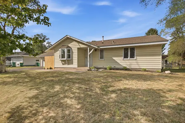 1600 Amy Lane, Brooklyn Center, MN 55430