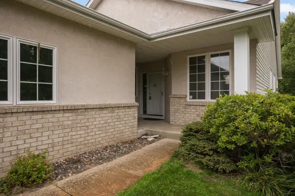 17960 Tyler DR NW, Elk River, MN 55330
