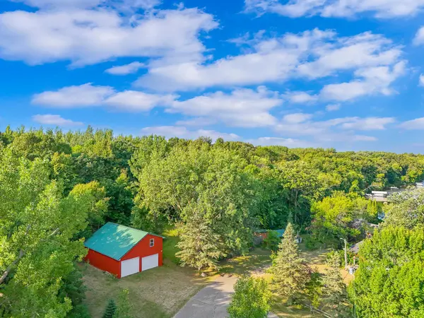 43283 Bluebell Rd, Dent, MN 56528