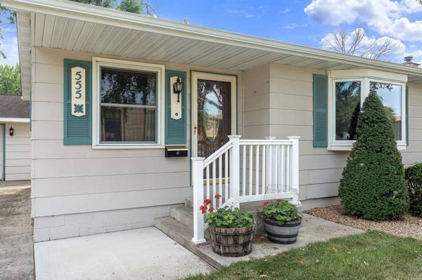 555 15th ST NE, Owatonna, MN 55060