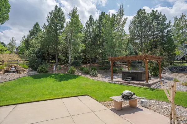 7116 S Flat Rock CT, Aurora, CO 80016
