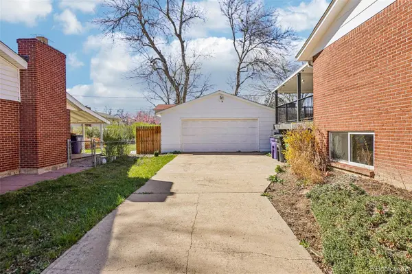 2883 S Otis ST, Denver, CO 80227