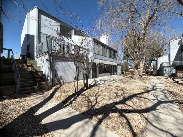 15047 E Louisiana DR #A, Aurora, CO 80012