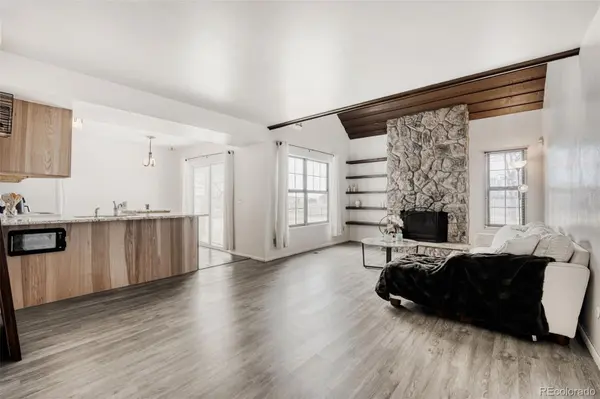 2621 S Xanadu WAY #B, Aurora, CO 80014