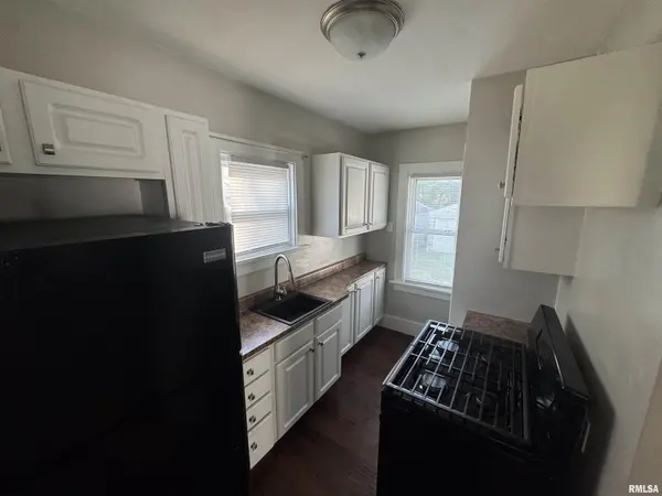 416 E PASADENA AVE, Peoria, IL 61603
