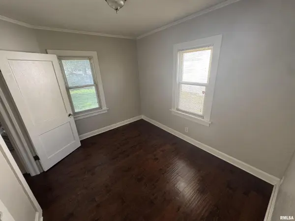 416 E PASADENA AVE, Peoria, IL 61603