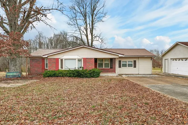 176 Old Quick Rd, Fayetteville, TN 37334
