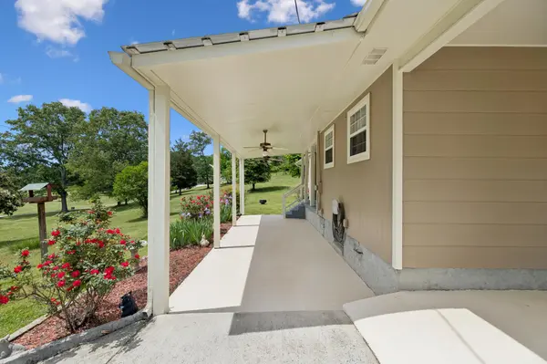 1484 Blythe Ferry Road, Dayton, TN 37321