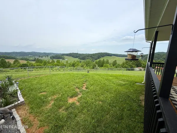 1066 Highland Meadows Way, Parrottsville, TN 37843