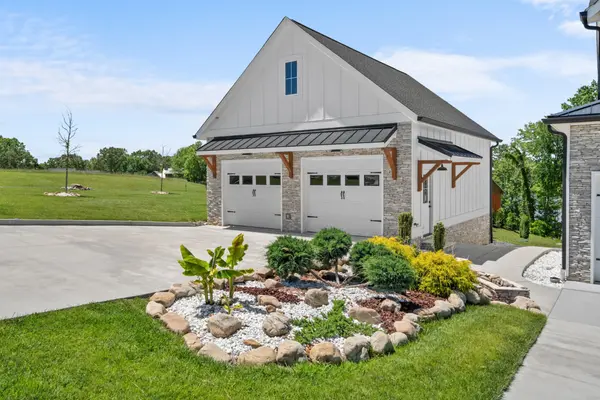 71 Fanning Bend Dr, Winchester, TN 37398