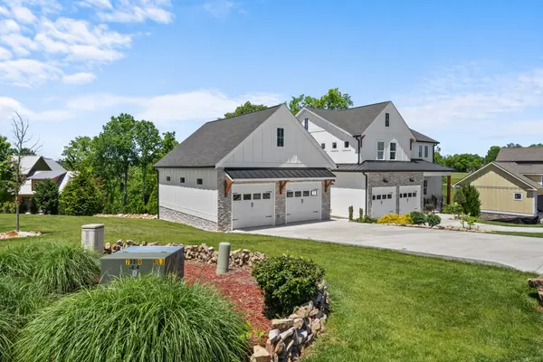 71 Fanning Bend Dr, Winchester, TN 37398