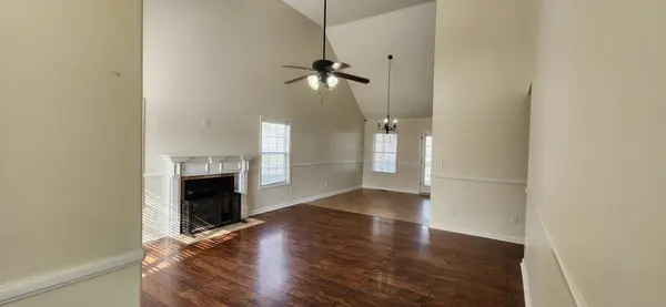 2969 Brewster Dr, Clarksville, TN 37042
