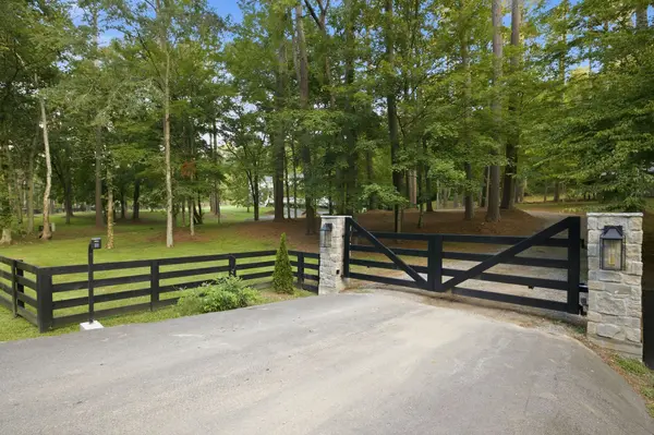5432 Parker Branch Rd, Franklin, TN 37064