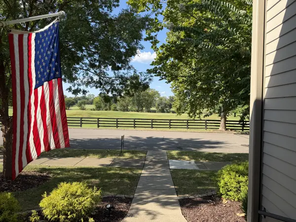 4109 River Links Dr, Spring Hill, TN 37174