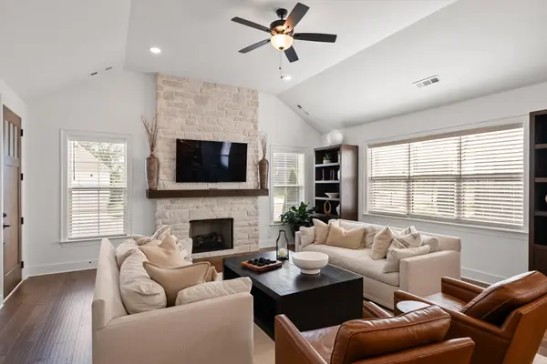 3312 Longport Ln, Thompsons Station, TN 37179