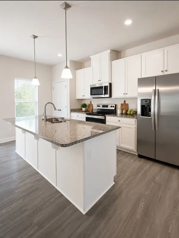 4316 Summercrest Blvd #905, Antioch, TN 37013