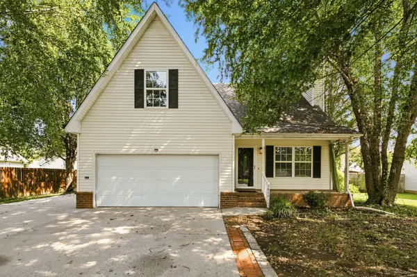 2820 Weybridge Dr, Murfreesboro, TN 37128