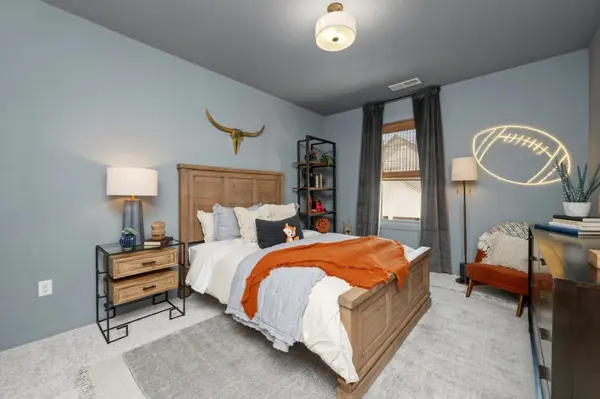 274 Huron Dr, Thompsons Station, TN 37179