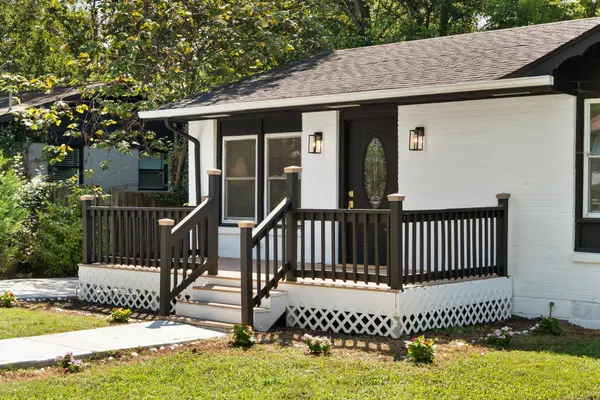 2503 Allenwood Dr, Nashville, TN 37207