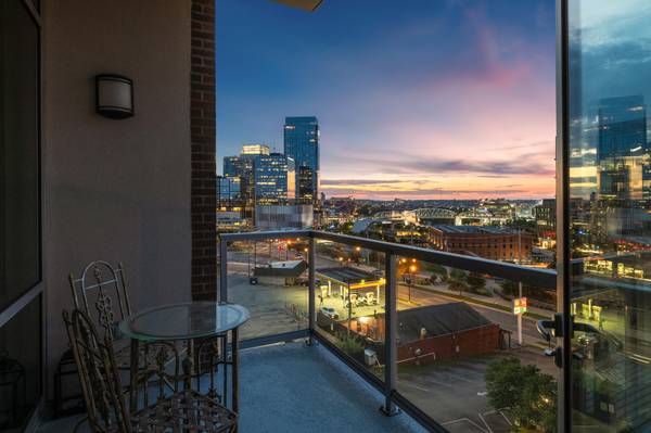 20 Rutledge St #303, Nashville, TN 37210