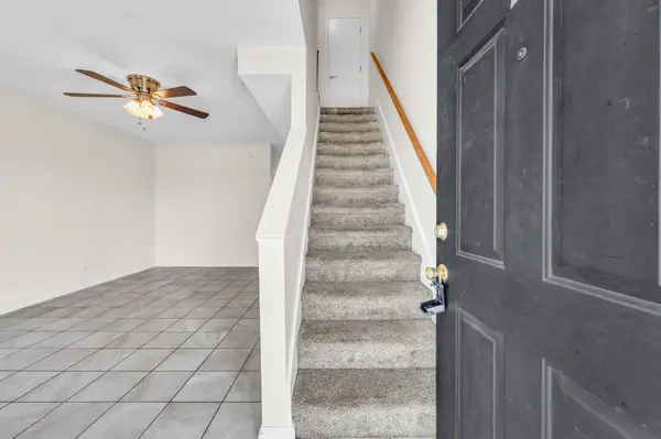 2451 W Wilson Rd #6, Clarksville, TN 37043