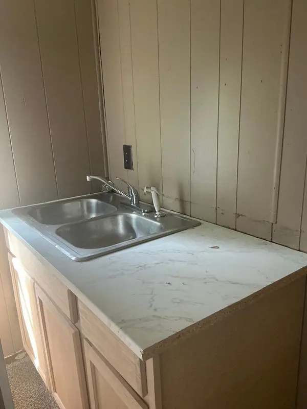2871 N Charles Ave #15, Clarksville, TN 37042