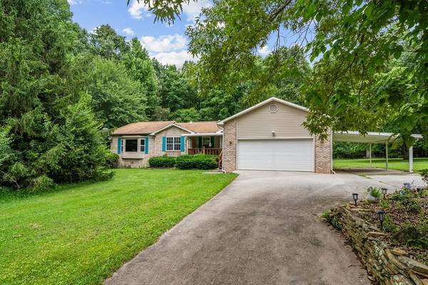 154 Will Dr, Crossville, TN 38555