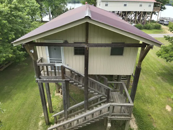 346 Martin Landing Rd, Lobelville, TN 37097