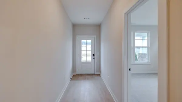 3616 Heartland Dr, Columbia, TN 38401