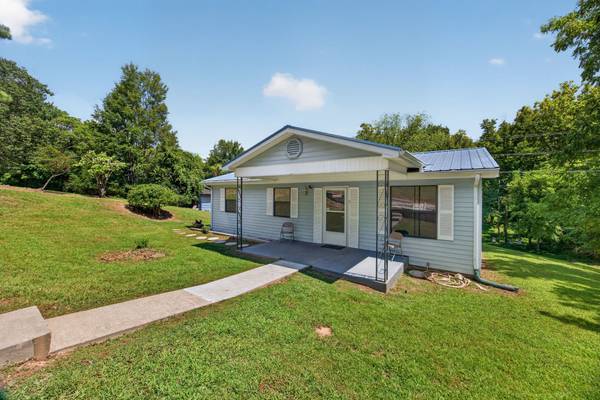 100 Hunter Ave, Cookeville, TN 38501