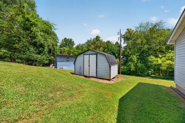 100 Hunter Ave, Cookeville, TN 38501